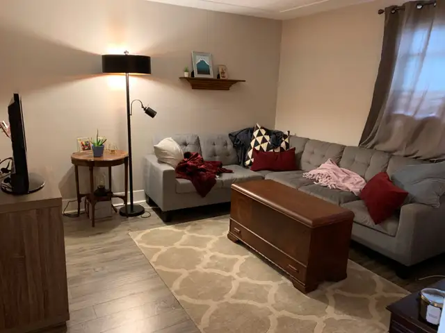 All Inclusive 2 bed Old South w/ Parking   Workshop   Yard