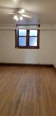 Quiet & Renovated- U of W area - Photo 7