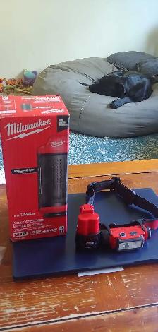 Milwaukee  Bluetooth speaker battery included and headlamp