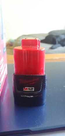 Milwaukee  Bluetooth speaker battery included and headlamp - Photo 4