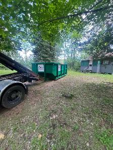 Disposal bin Rentals - Photo 4
