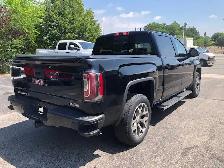 2018 GMC Sierra 1500 SLT ALL TERRAIN navigation, leather loaded - Photo 6
