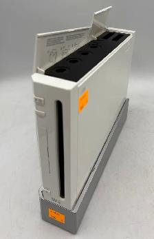 Nintendo Wii Complete with x1 Wiimote & Nunchuck - Photo 2