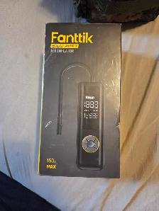 Fanttik air compressor - Photo 3