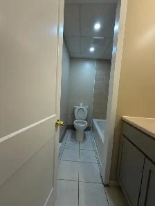 58 Barton Cres, unit 01, 2-bedroom apt(1bath 1kt basement)North - Photo 5