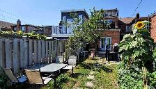 Live on the main floor of a modern house in Little Italy! - Photo 7