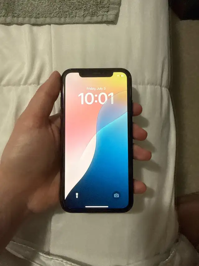 iPhone XR 64Gb
