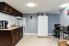 P4 AP3 - 2 BEDROOMS | FULLY FURNISHED ALL UTILITIES INCLUDE - Photo 3
