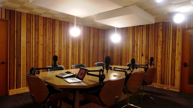 Podcast room/Recording studio for rent