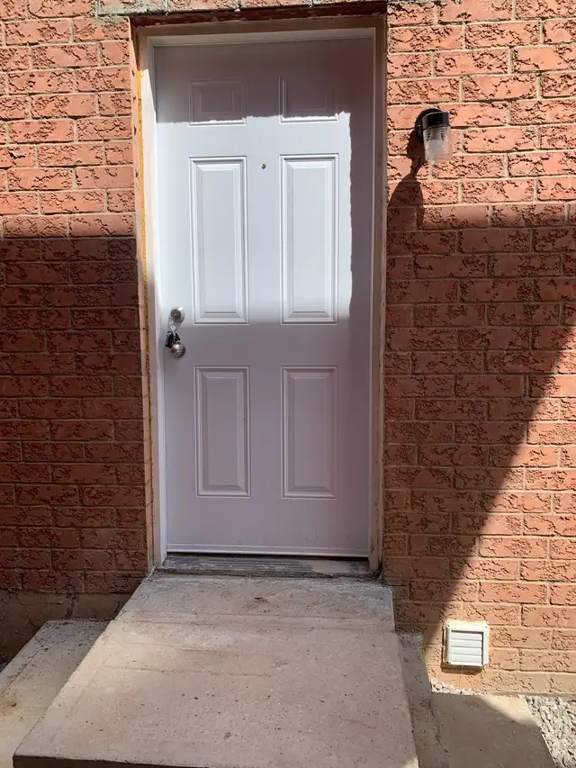 Spacious Newly Constructed Unit
