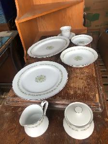 dinnerware - Photo 4