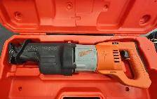 Milwaukee Orbital Super Sawzall - Photo 2
