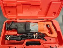 Milwaukee Orbital Super Sawzall - Photo 3
