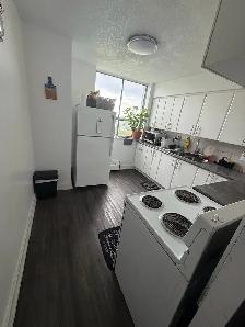 Room available from 1st August - Photo 2