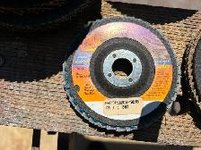 SELECTION  OF FLAP ABRASIVE FLEX DISCS - Photo 2
