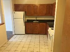 Ready Now! Spacious 1 Bedroom Apartment $1600 Young Street - Photo 2