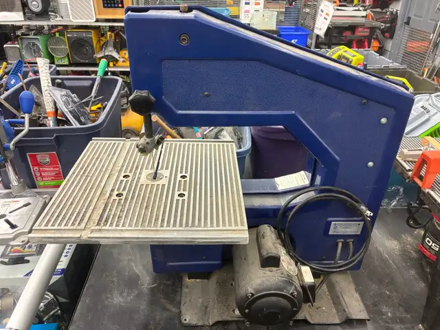 Busy Bee B324 Band Saw
