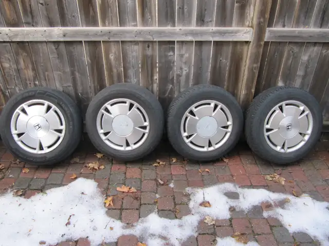 Honda Civic 15 Inch Aluminum Rims & 8 Tires Winter & Summer