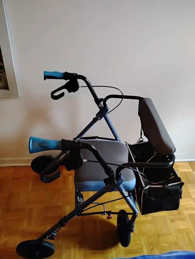 Déambulateur marchette