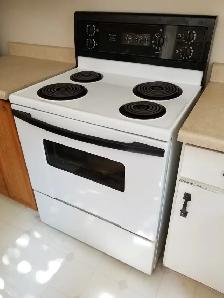 Kenmore Stove Easy Clean Traditional Style Everything Works RH