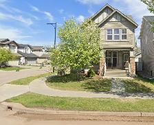 HOME WITH DETACHED DOUBLE CAR GARAGE FOR RENT