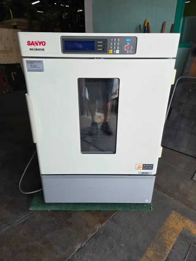 Sanyo Incubator Model - MIR-154