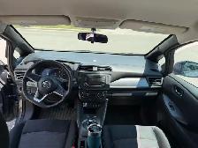 2018 Nissan LEAF SV HATCHBACK - Photo 9