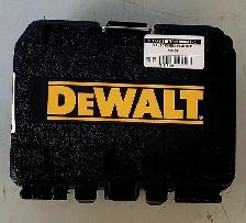 DeWalt 55 ft. Green Cross Line Laser Level (31817149) - Photo 3