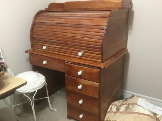 Roll Top Desk