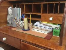 Roll Top Desk - Photo 3