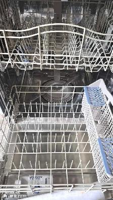 Used stainless steel dishwasher - Photo 6