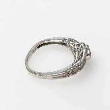 14k White Gold womans diamond ring - Photo 6
