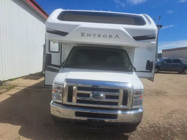 2024 Entagra Odyssey 24 B