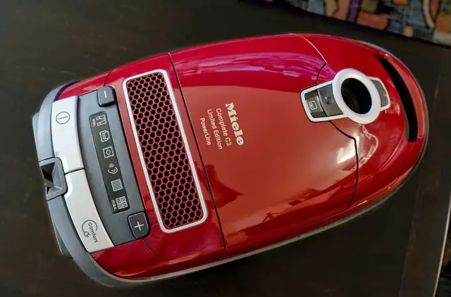 ASPIRATEUR Miele Complete C3 Limited Edition PowerLine