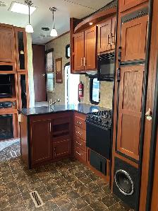 2011 Fusion FZ 360 Toy Hauler - Photo 5