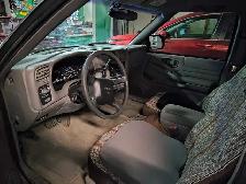 2003 GMC SONOMA EXTENDED CAB. LOW LOW MILES - Photo 3