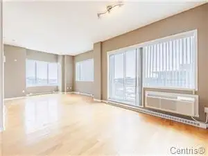JARDIN WINDSOR 2 BEDROOM PENTHOUSE,CORNER UNIT,VIEW OF DOWNTOWN!