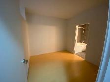 1 bedroom condo for rent Coquitlam close to SFU and skytrain - Photo 6