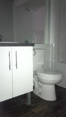 10 Cathedral Ln - 1BR Condo Uptown, Modern, Private Entrance - Photo 6