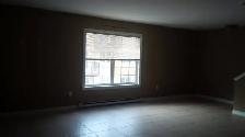 20 Woodhollow #26 -Split-Level Townhouse East, W/D Hu, Parking - Photo 3