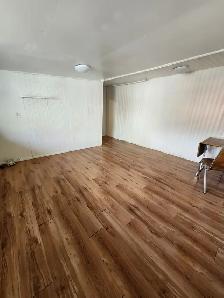 234 Britain St #3 - Bachelor, H L, Top Floor, Off Street Parking - Photo 4