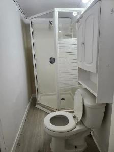 234 Britain St #3 - Bachelor, H L, Top Floor, Off Street Parking - Photo 5