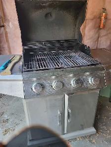 Propane Bar-b-que - Photo 3
