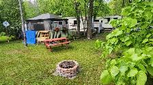 PRICE IMPROVEMENT!  2013 SUNNYBROOK RAVEN TRAILER FOR SALE