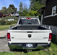 2018 Ram 3500 SLT - Photo 4