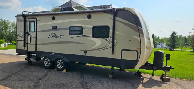 RV Trailer For Sale