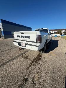 2017 Dodge Ram 2500 Limited - Photo 4