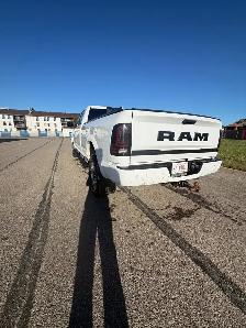 2017 Dodge Ram 2500 Limited - Photo 5