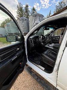 2017 Dodge Ram 2500 Limited - Photo 8