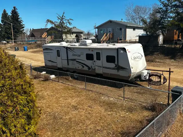 2010 keystone sprinter 311bhs